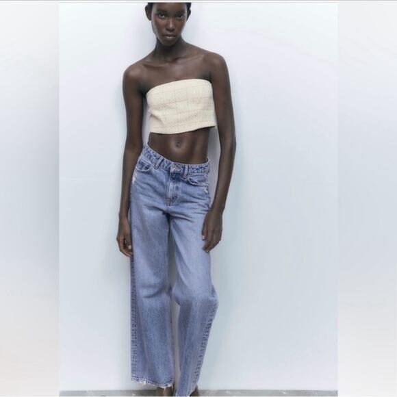 ZARA Cream /White Cropped top with straight neckline. Textured Strapless Top - Picture 6 of 9